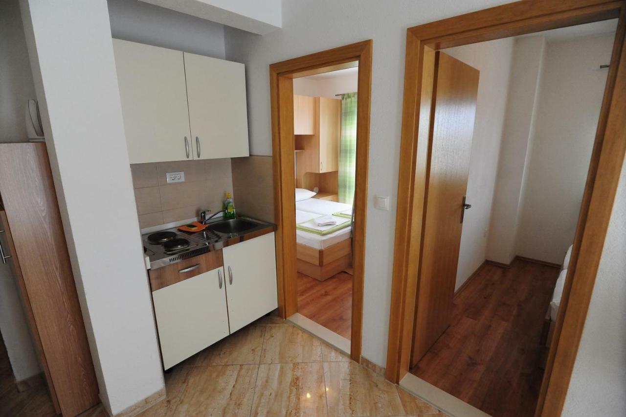 Apartments Knezevic Makarská Exteriér fotografie